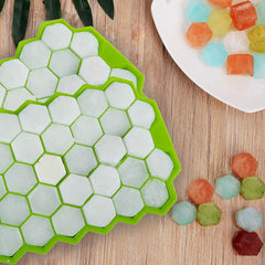 Honeycomb Ice Tray with Lid 37 cube
