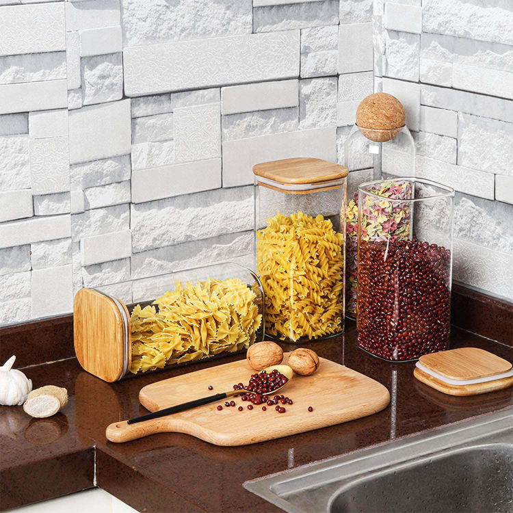 Square Glass Jar with Wooden Lid 1580ml
