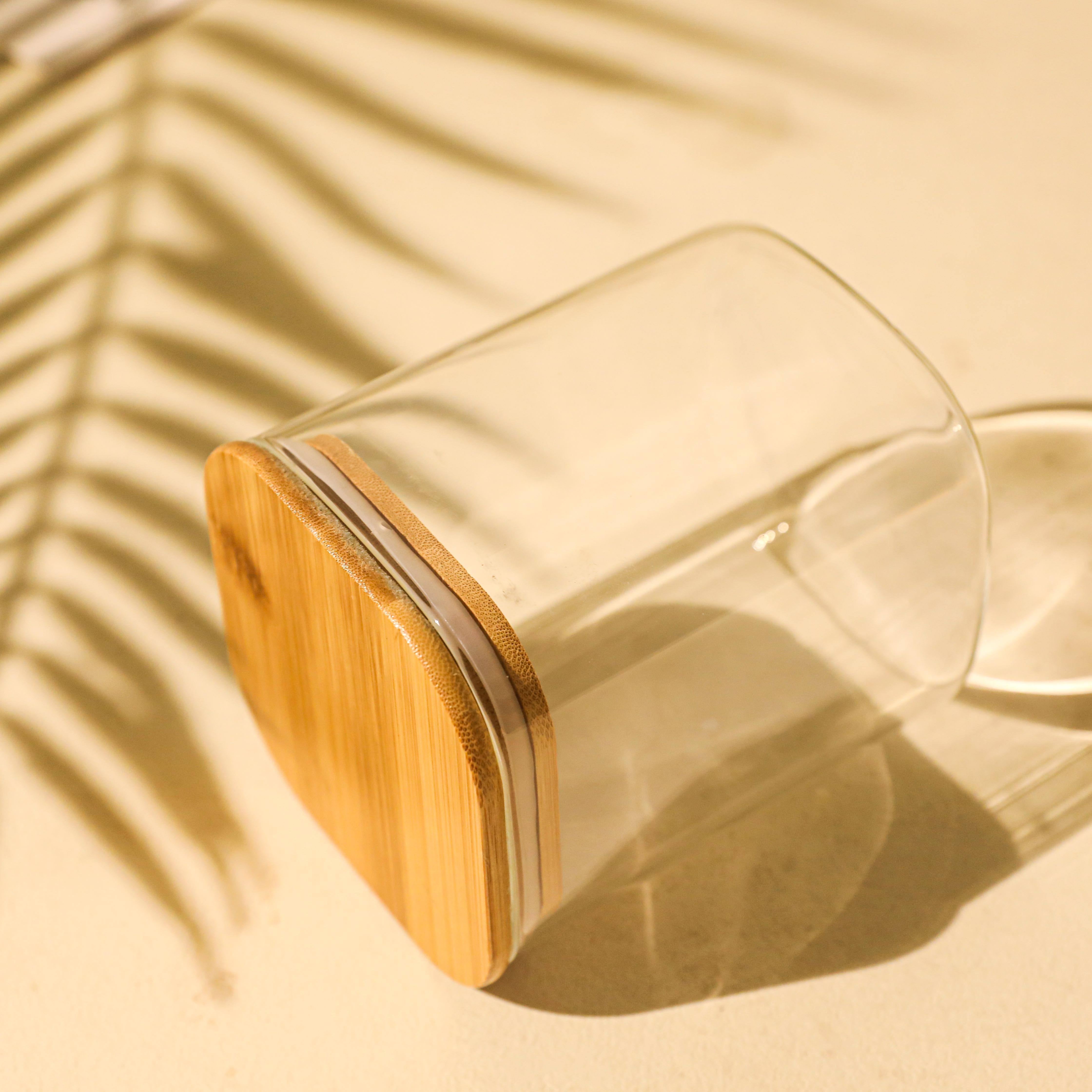 Square Glass Jar with Wooden Lid 950ml